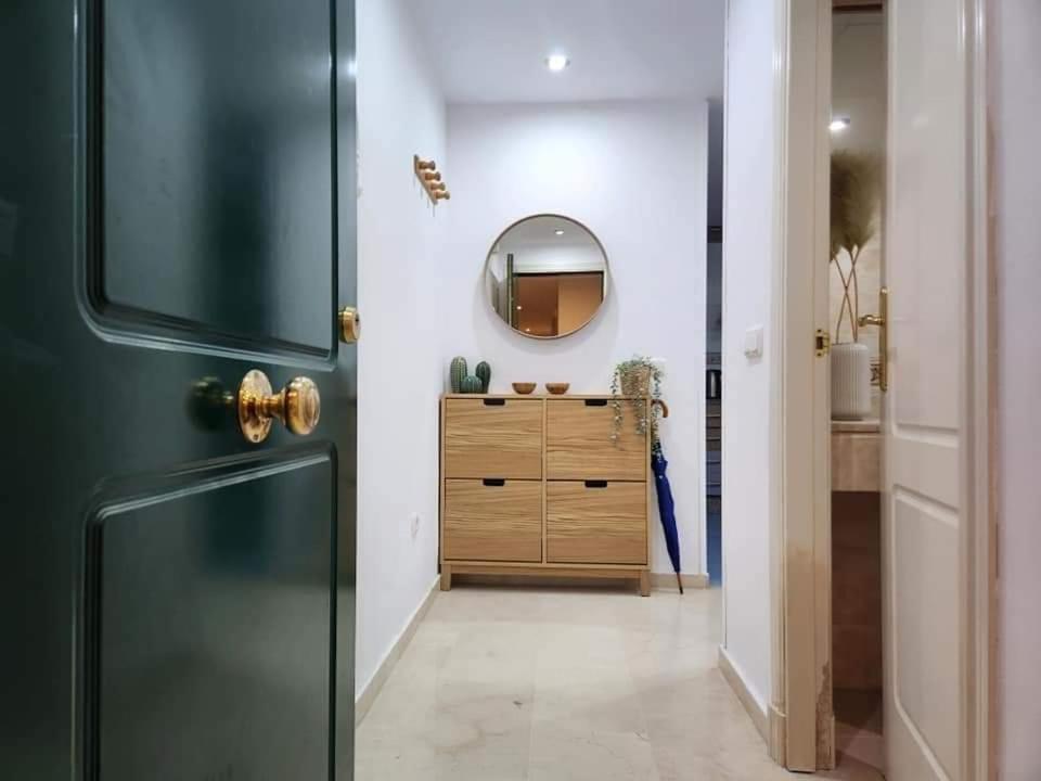 Apartment Beachfront Accommodation Estepona Dış mekan fotoğraf